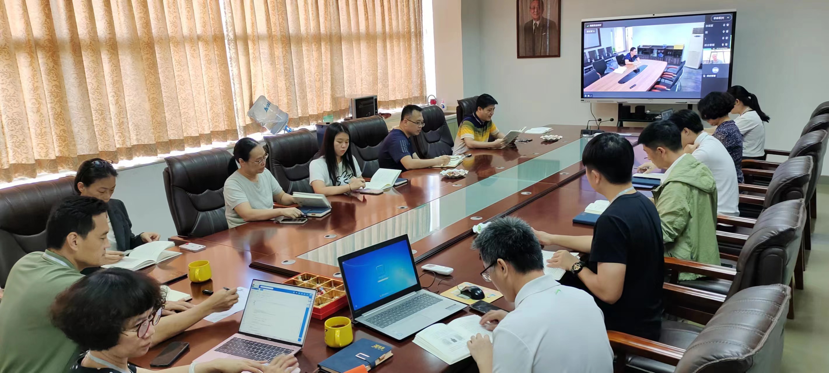 1693799552232945.jpg 1693799552232945.jpg